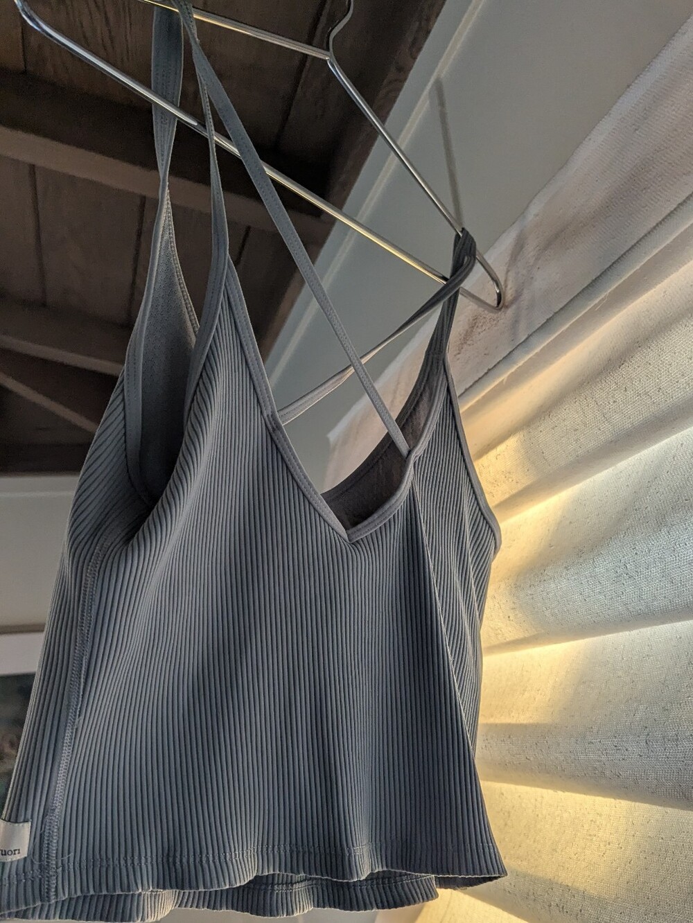 Vuori Ribbed Cross‑Back Top - Picture 2 of 4